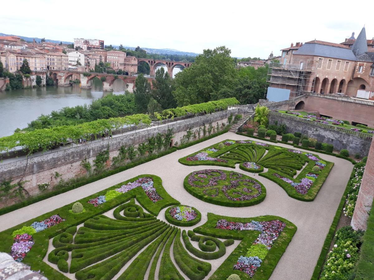 Le Mas De Doat, Gite De Charme 4 Etoiles Dans Le Triangle D Or Proche Gaillac Et Albi Senouillac Exterior photo